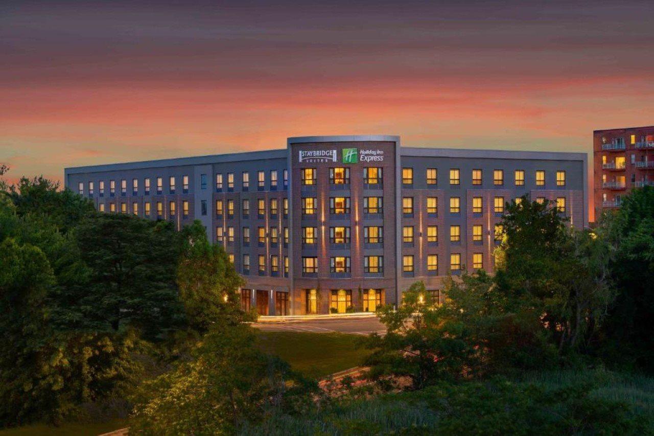 Staybridge Suites - Quincy By Ihg Buitenkant foto