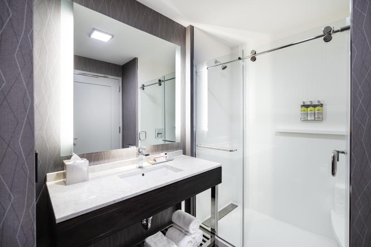 Staybridge Suites - Quincy By Ihg Buitenkant foto